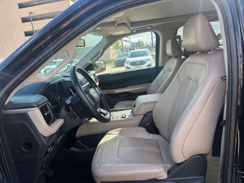 Used 2024 Ford Expedition Max Limited image 30