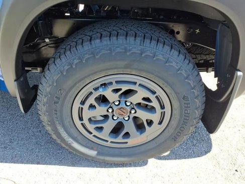 New 2026 Nissan Frontier PRO-4X AWD/4WD image 4