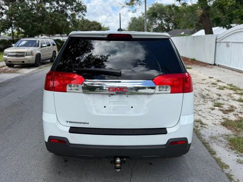 Used 2015 GMC Terrain SLE FWD image 9