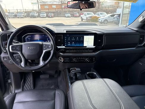 Used 2024 Chevrolet Silverado 1500 LT Trail Boss w/ LT Trail Boss Premium Package image 25