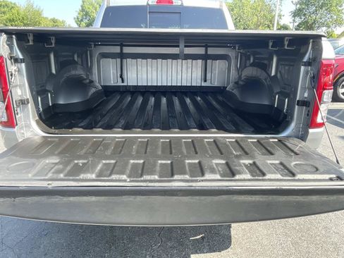 Used 2022 RAM 1500 Big Horn RWD image 9