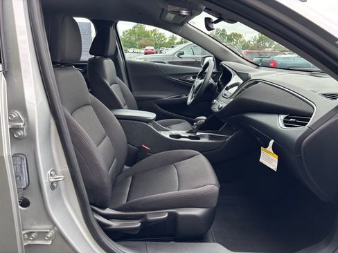 Used 2021 Chevrolet Malibu LT image 18