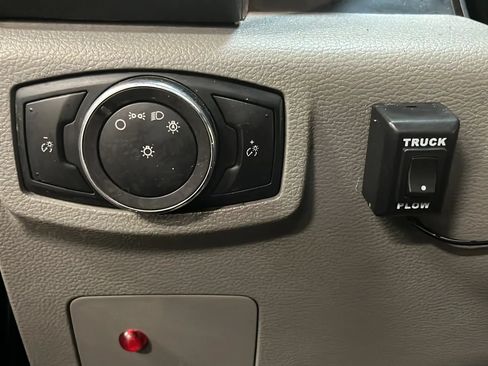 Used 2018 Ford F350 XL w/ Power Equipment Group AWD/4WD image 29