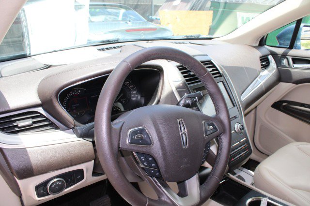 Used 2018 Lincoln MKC Premiere FWD image 21