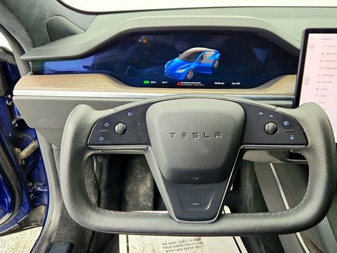 Used 2021 Tesla Model S Plaid image 14