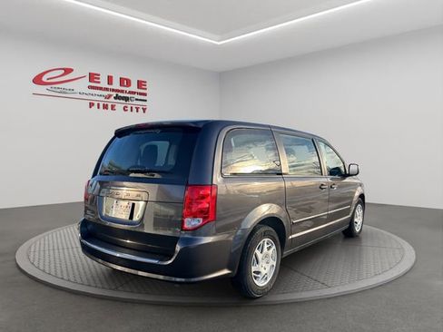 Used 2015 Dodge Grand Caravan American Value Package image 6