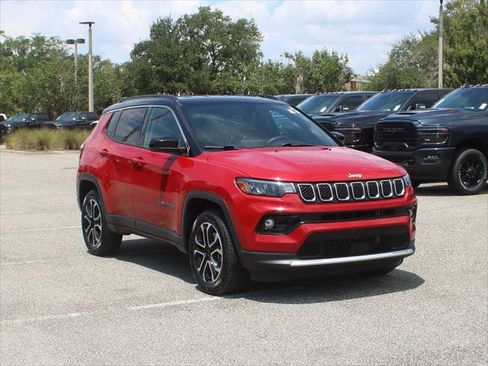 Certified 2023 Jeep Compass Limited AWD/4WD image 2