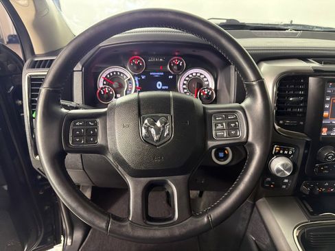 Used 2017 RAM 1500 Sport image 12