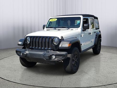 Used 2021 Jeep Wrangler Unlimited Sport AWD/4WD image 9