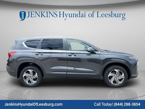 Used 2023 Hyundai Santa Fe SE w/ Cargo Package AWD/4WD image 2