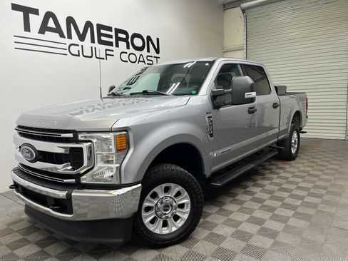Used 2022 Ford F250 XLT AWD/4WD image 2