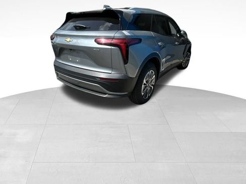 Used 2024 Chevrolet Blazer EV LT AWD/4WD image 4