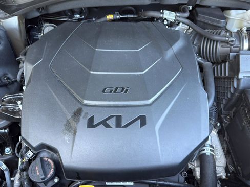 Used 2024 Kia Telluride SX FWD image 19