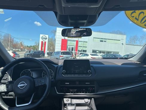 Certified 2023 Nissan Rogue SV w/ SV Premium B Package AWD/4WD image 25