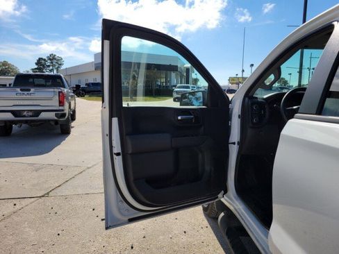 Used 2022 Chevrolet Silverado 1500 Custom w/ Rally Edition image 11