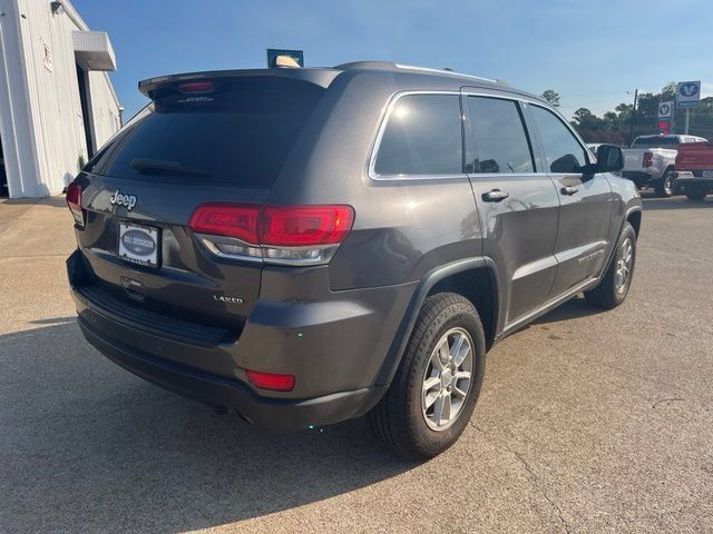 Used 2019 Jeep Grand Cherokee Laredo RWD image 4