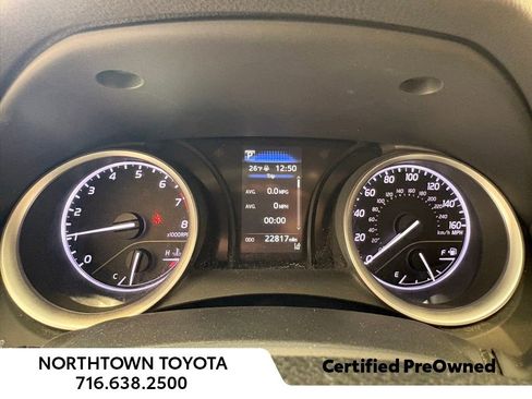 Used 2021 Toyota Camry LE image 7
