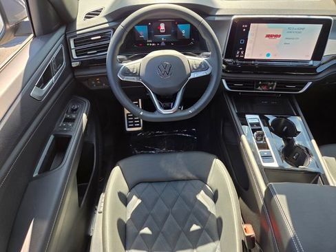 New 2026 Volkswagen Atlas Cross Sport SEL Premium R-Line image 8