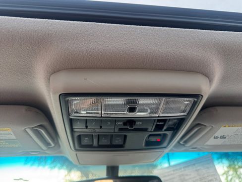 Used 2017 Toyota 4Runner Limited image 31