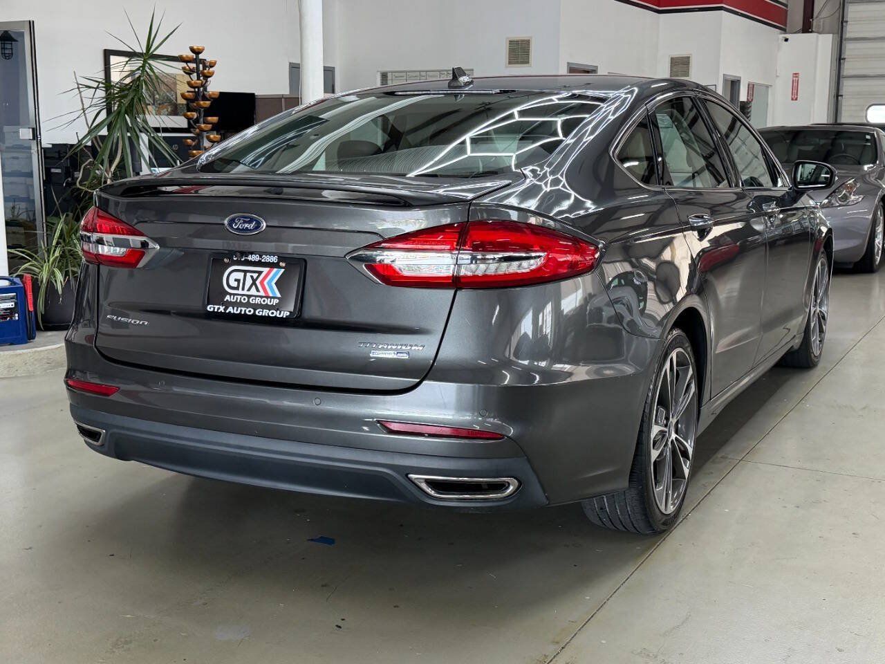 Used 2019 Ford Fusion Titanium AWD/4WD image 2