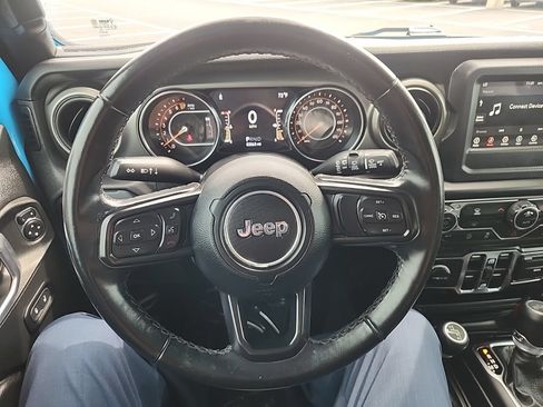 Used 2021 Jeep Wrangler Unlimited Sport AWD/4WD image 18