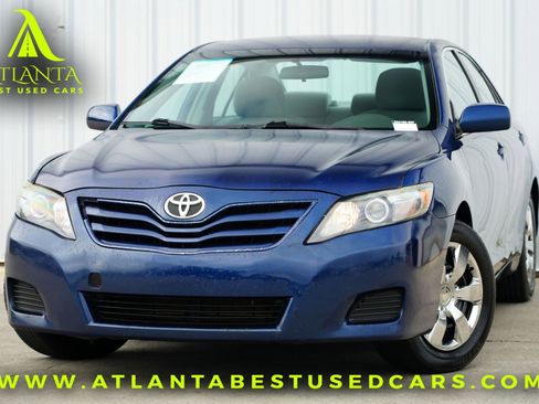 Used 2010 Toyota Camry image 1