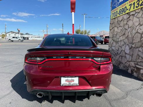 Used 2019 Dodge Charger R/T w/ Blacktop Package image 6