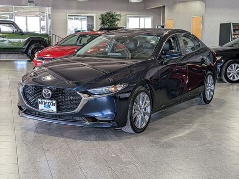 Used 2025 MAZDA MAZDA3 s image 4