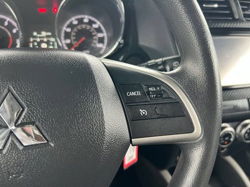 Used 2021 Mitsubishi Outlander Sport LE FWD image 17