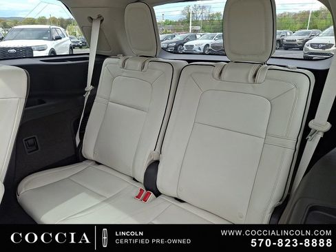 Certified 2023 Lincoln Aviator Black Label w/ Dynamic Handling Package AWD/4WD image 11