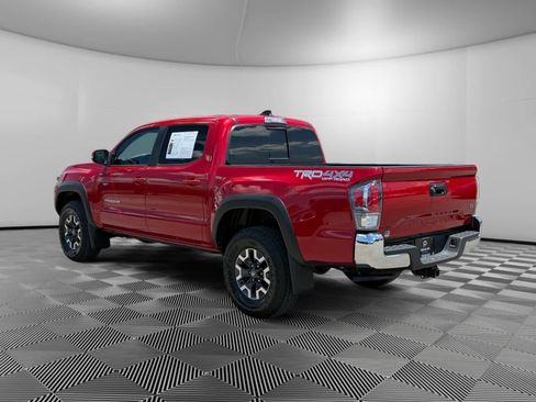 Used 2023 Toyota Tacoma TRD Off-Road AWD/4WD image 3