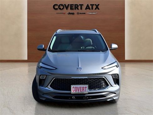 Used 2024 Buick Encore GX Avenir image 8