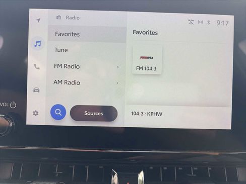 Used 2023 Toyota Corolla LE image 12