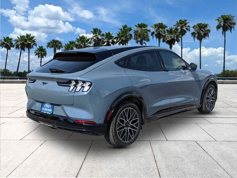 Used 2024 Ford Mustang Mach-E Premium image 8