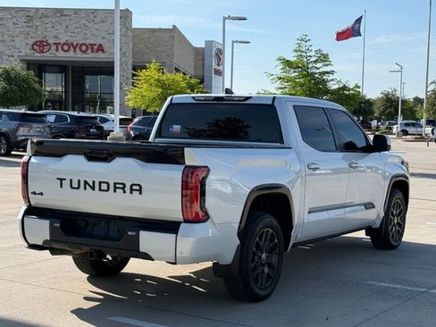 Used 2024 Toyota Tundra Platinum AWD/4WD image 5