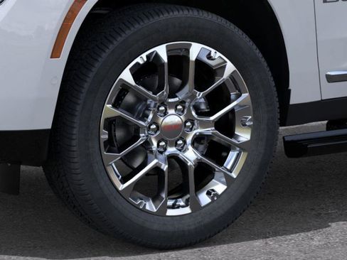 New 2026 GMC Yukon Denali image 9