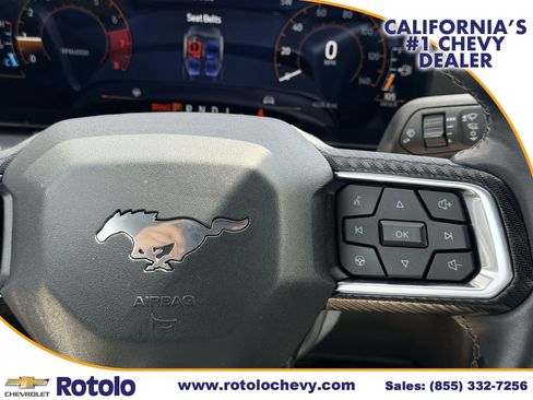 Used 2025 Ford Mustang Coupe RWD image 18