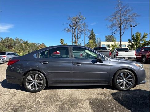 Used 2016 Subaru Legacy 3.6R Limited image 8