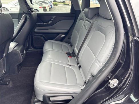 Used 2020 Lincoln Corsair Sport Utility 4D w/ Equipment Group 101A image 13