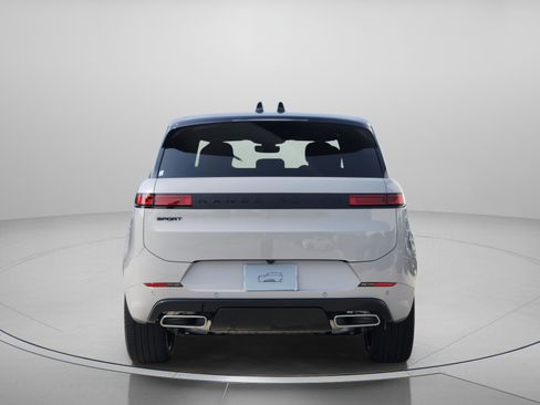 New 2026 Land Rover Range Rover Sport Dynamic SE AWD/4WD image 4