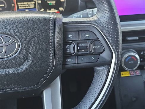 Used 2025 Toyota 4Runner TRD Off-Road Premium w/ Tow Technology Package image 22