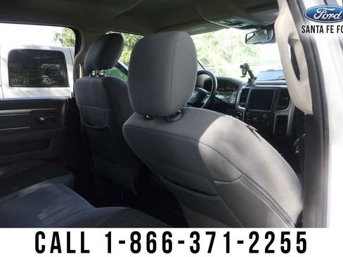 Used 2019 RAM 1500 Big Horn RWD image 23