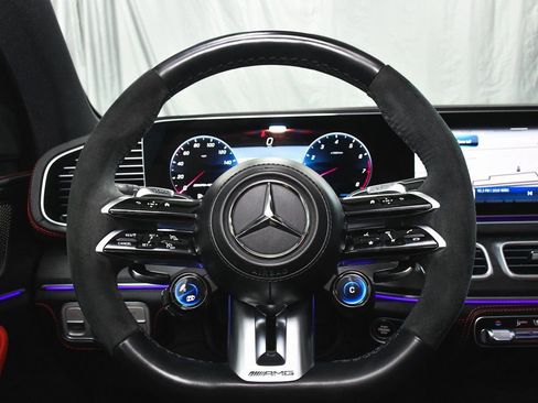 Used 2025 Mercedes-Benz GLE 53 AMG 4MATIC image 40