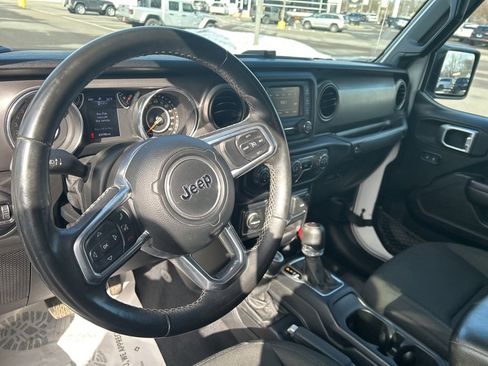 Used 2020 Jeep Gladiator Sport w/ Quick Order Package 24S image 23
