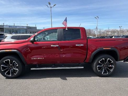 New 2026 GMC Canyon Denali AWD/4WD image 4