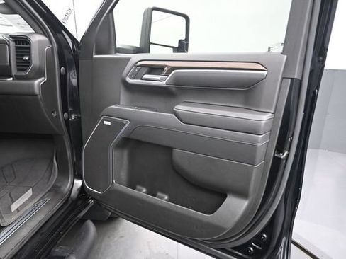 Used 2023 Chevrolet Silverado 1500 RST w/ Convenience Package II AWD/4WD image 20