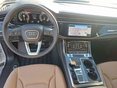 Used 2025 Audi Q7 3.0T Premium Plus w/ Premium Plus Package AWD/4WD image 9