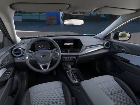 New 2026 Chevrolet Trax LT FWD image 15