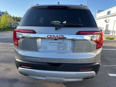 Used 2023 GMC Acadia SLE w/ Driver Convenience Package AWD/4WD image 4
