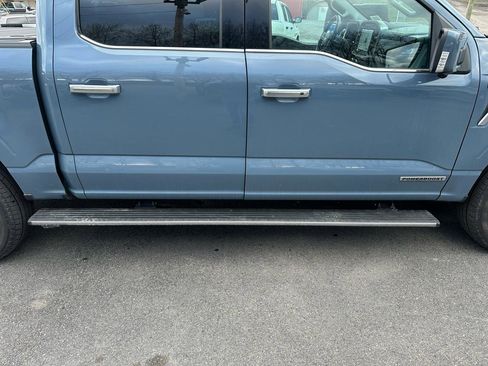 Used 2023 Ford F150 Limited image 5